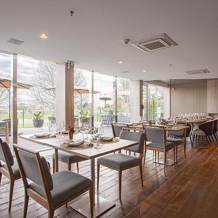 Suryaa Hotel Pinhais, Curio Collection By Hilton Εξωτερικό φωτογραφία