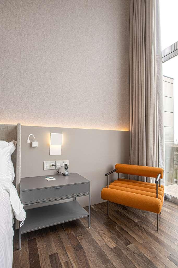 Suryaa Hotel Pinhais, Curio Collection By Hilton Δωμάτιο φωτογραφία