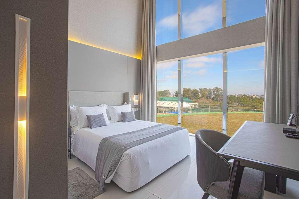 Suryaa Hotel Pinhais, Curio Collection By Hilton Δωμάτιο φωτογραφία