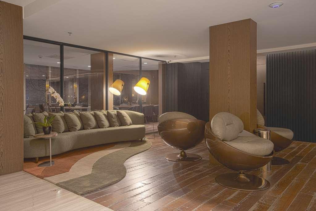 Suryaa Hotel Pinhais, Curio Collection By Hilton Εσωτερικό φωτογραφία